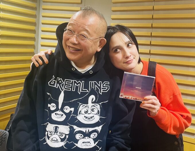 笑福亭鶴瓶、EMILY（HONEBONE）