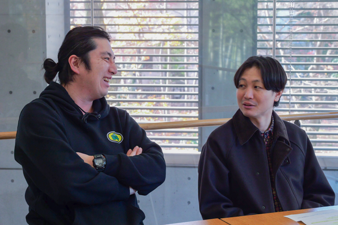 「自分で考え、動く」を育てる大学！？　語学力と自主性を磨く、津田塾大学にてランパンプスが徹底取材！