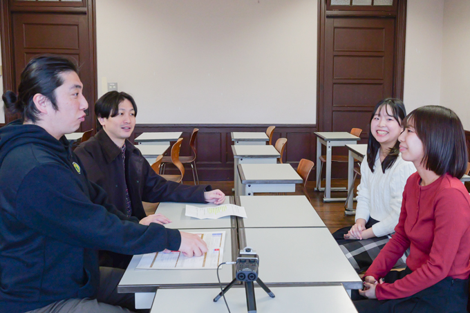 自立した女性を目指して! 津田梅子の志を受け継ぐ、津田塾大学の学生にランパンプスがインタビュー!