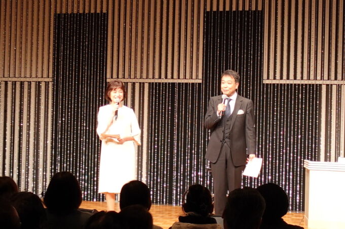 石川みゆきアナウンサー、中山秀征