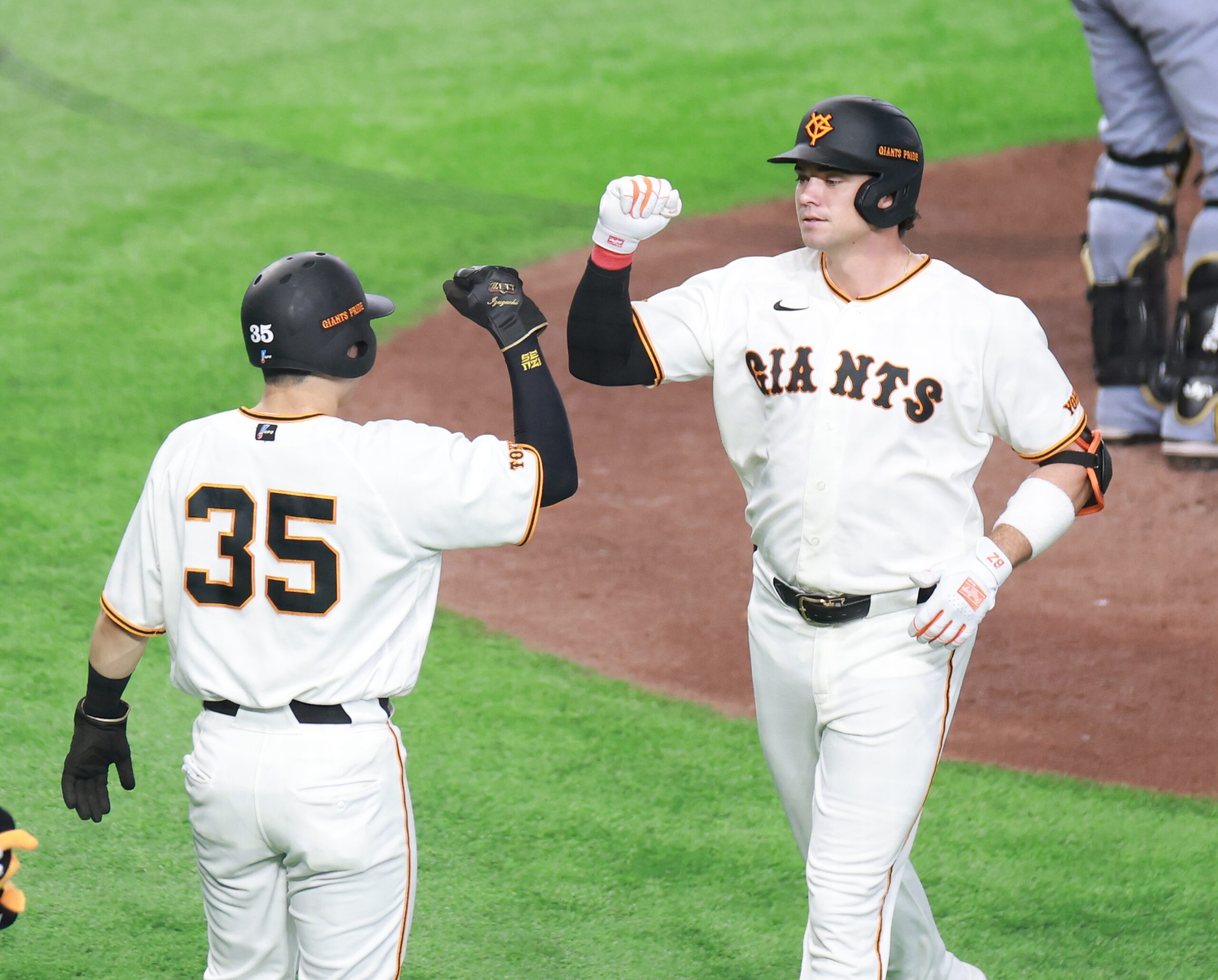 巨人・ダルベック、開幕3連戦2ホーマー5打点 里崎氏「良い形で開幕した」