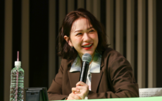 「当たり前のことを大きな声で」村重杏奈が語る、令和バラエティークイーンの流儀