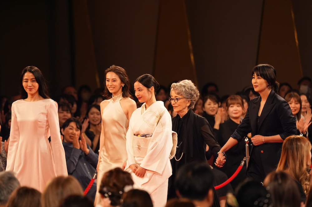 倍賞千恵子、『TOKYOタクシー』で第49回日本アカデミー賞最優秀女優賞受賞、45年ぶり2度目の栄光を手にする！の写真