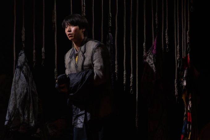 小沢道成渾身の新作『The Closet Revue』開幕！　ザ・スズナリで一ヶ月のロングランに挑むの写真