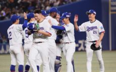 福留孝介氏、中日・細川の守備のミスに「慌てる必要がない」