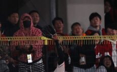 広島・ファビアン、フェンス際の打球を好捕!安仁屋氏「素晴らしい」