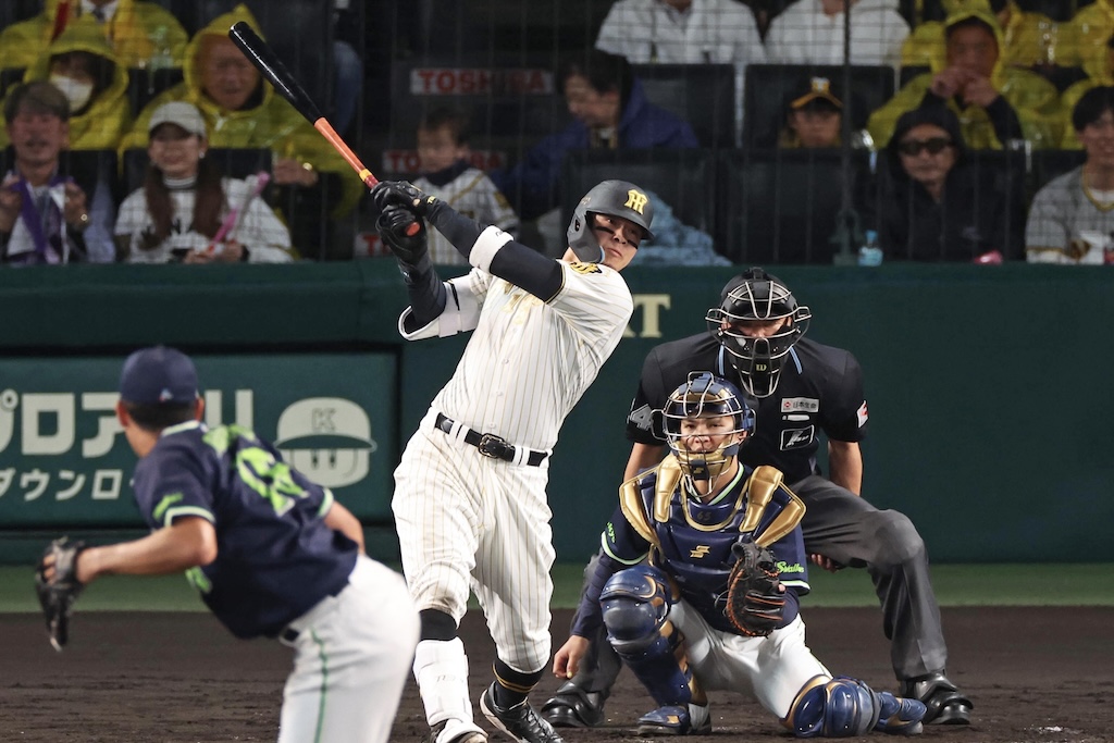 阪神・佐藤輝明、打率と打点リーグトップ 掛布氏「数字ほど…」