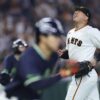 巨人、痛かったライト・平山の転倒　真中氏「ノーバウンドで捕ろうとして」…「足を滑らせましたね」