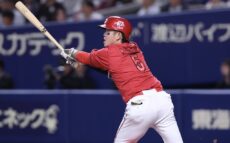 中田翔氏「きっかけになる」広島・小園、26打席ぶりの安打が適時打！
