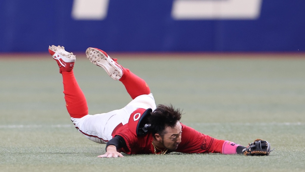 広島・菊池、超スーパープレーでピンチを救った！中田翔氏「菊池選手じゃなければアウトにできていたのかなという当たり」