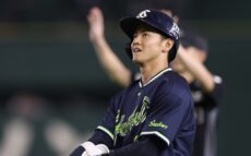ヤクルト・岩田、オスナの本塁打後の打席で粘って四球　大矢氏「ピッチャーを苦しめる四球」