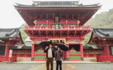 見た目は7社、中身は56神！？　祈りの集積地、静岡浅間神社でランパンプスが合格祈願！