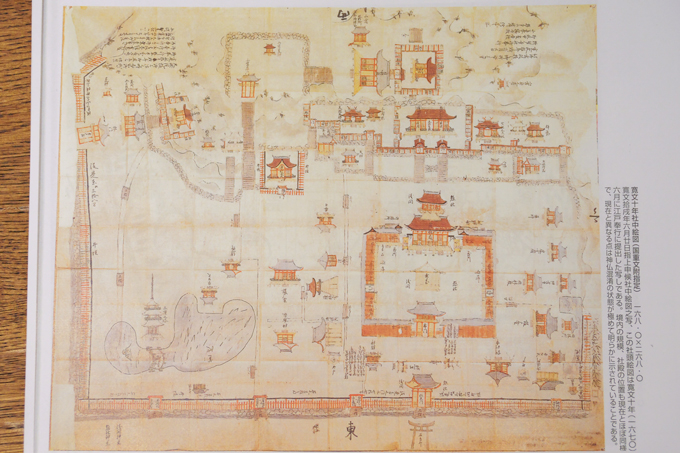 見た目は7社、中身は56神！？　祈りの集積地、静岡浅間神社でランパンプスが合格祈願！