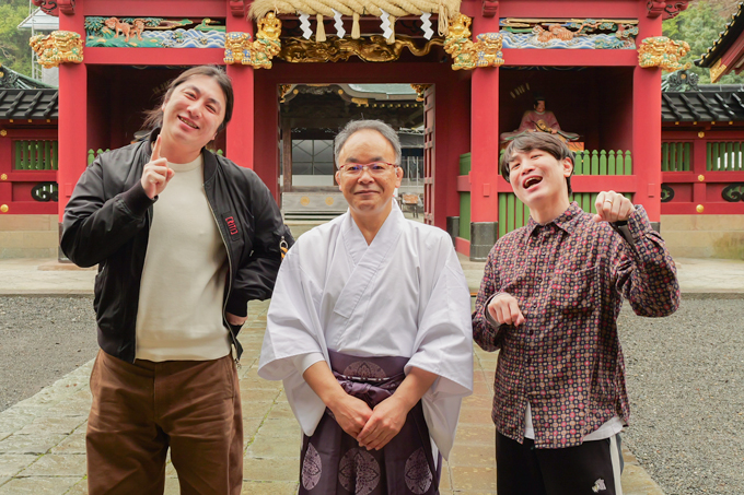 見た目は7社、中身は56神！？　祈りの集積地、静岡浅間神社でランパンプスが合格祈願！