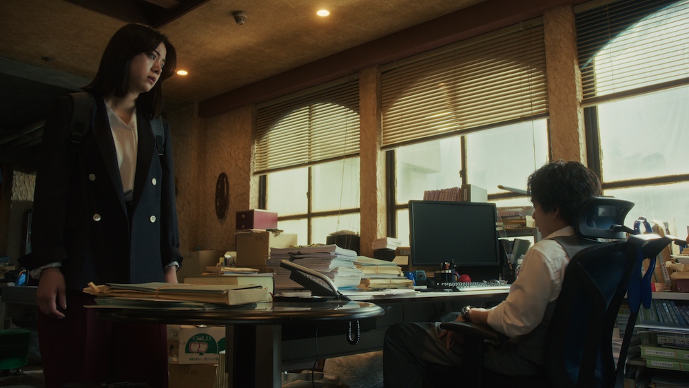 Netflixシリーズ『九条の大罪』柳楽優弥×松村北斗、法とモラルの境界線に迫るリーガル・サスペンスの写真