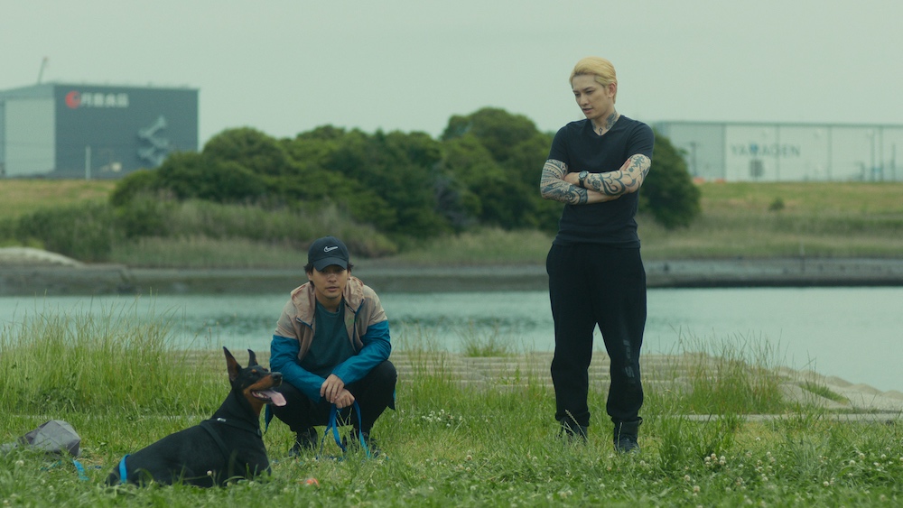 Netflixシリーズ『九条の大罪』柳楽優弥×松村北斗、法とモラルの境界線に迫るリーガル・サスペンスの写真