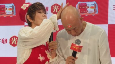 小峠英二、発売50周年の「ヨード卵・光」新CMキャラクター就任