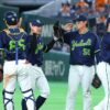 里崎氏「チーム内競争が激しくなることでチーム力が上がる」、「リリーフがすごい」好調ヤクルトを分析