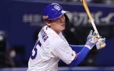 谷繁元信氏「なんで振りにいかないんですかね」中日・石川昂弥、満塁の好機で初球見逃し