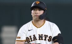 巨人・浅野、初球から積極的に打つも…谷繁氏「今の打席は寂しい」、「なんとなく打っちゃったような感じ」
