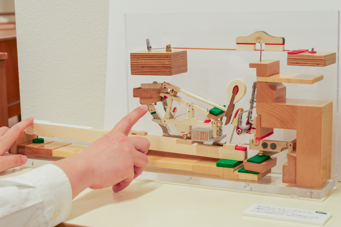 世界の楽器が大集合!? 国立音楽大学 楽器学資料館の展示室にランパンプスが潜入!
