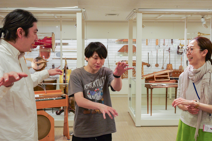 世界の楽器が大集合!? 国立音楽大学 楽器学資料館の展示室にランパンプスが潜入!