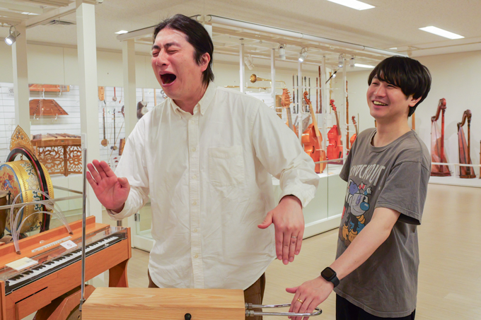 世界の楽器が大集合!? 国立音楽大学 楽器学資料館の展示室にランパンプスが潜入!