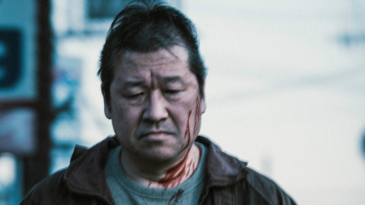 『名無し』佐藤二朗が原作・脚本・主演、規格外のサイコ・バイオレンス