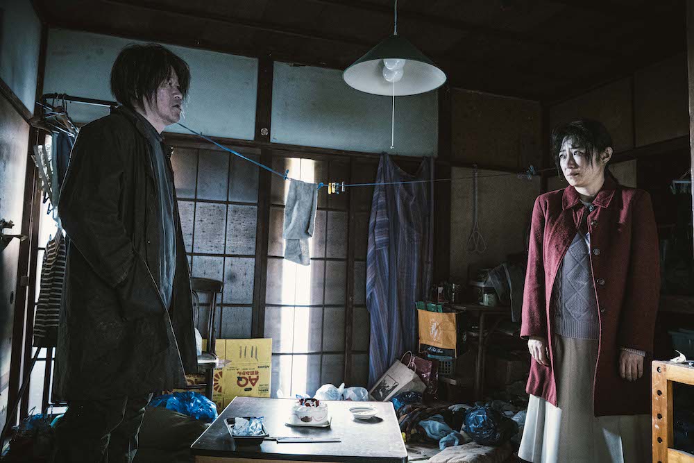 『名無し』佐藤二朗が原作・脚本・主演、規格外のサイコ・バイオレンスの写真