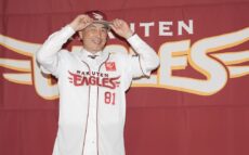 楽天、吉井理人氏の監督就任を発表 太田幸司氏「来シーズンスタートからドンといけるような後半戦にして」