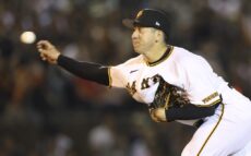 巨人・大勢、3試合連続失点。らしくない投球が続く　野村弘樹氏「これだけやられるということは…」