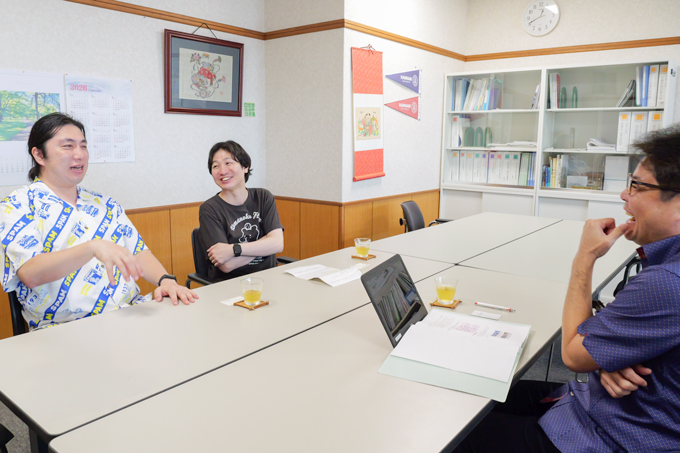 超地元密着型大学！？　沖縄を深く学び、未来に繋ぐ、沖縄国際大学でランパンプスが徹底取材！