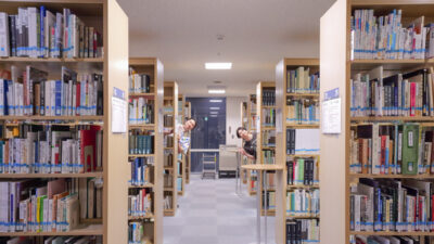 東京から沖縄の大学へ！？　沖縄で歴史を学ぶ沖縄国際大学の学生にランパンプスがインタビュー！