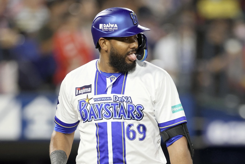 DeNA・エンカーナシオン、来日初出場は4打数1安打 真中氏「緩いカーブに対してタイミングよく打っている感じがしたんですけど…」