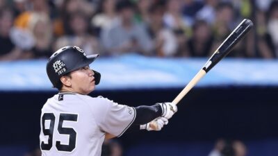 決勝弾の巨人・笹原、5試合連続スタメン＆5試合連続安打　真中氏「必死にアピールしている」