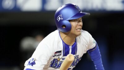 大矢氏「だいぶゲーム慣れして…」トップバッター定着へ存在感を示すDeNA・勝又