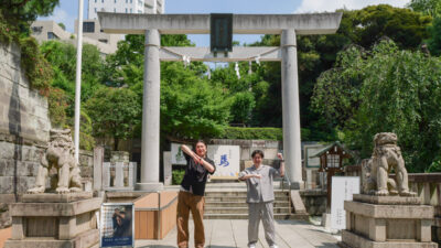 乃木坂46の聖地！？　明治の英雄を祀る乃木神社にてランパンプスが合格祈願！