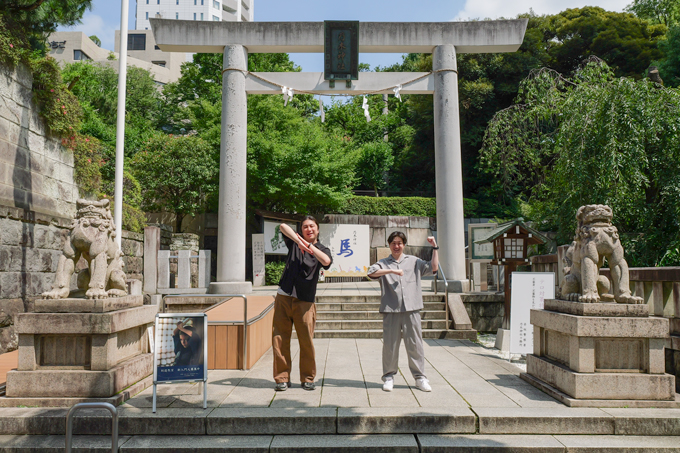 乃木坂46の聖地！？　明治の英雄を祀る乃木神社にてランパンプスが合格祈願！