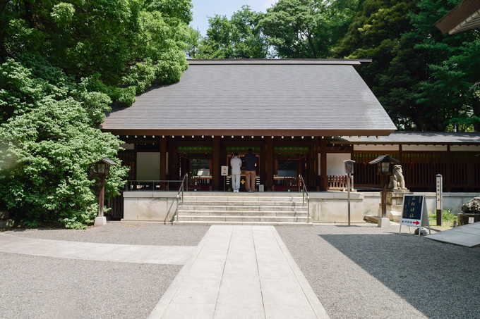 乃木坂46の聖地！？　明治の英雄を祀る乃木神社にてランパンプスが合格祈願！