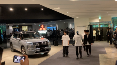 その手があったか！ 自動車産業とロボット産業の融合