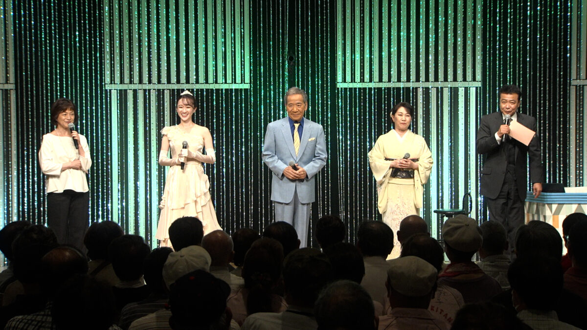 大川栄策、歌謡塾で演歌の魅力を直伝!ミニレッスンも実施