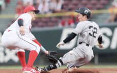 巨人・浦田、第1打席に10球粘って四球を選ぶ 天谷氏「大きなダメージを与えることができた四球」