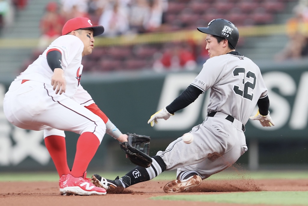 巨人・浦田、第1打席に10球粘って四球を選ぶ　天谷氏「大きなダメージを与えることができた四球」