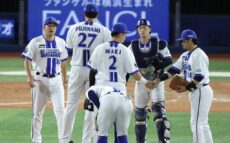 DeNA・藤浪、3回途中3失点で降板　谷繁氏「良くなる定義が他のピッチャーと違うので、難しい」