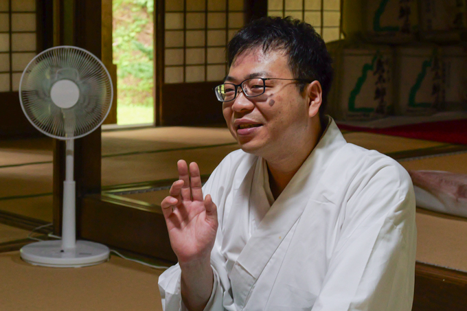 唱文「サイギサイギ」とは！？　津軽のお山信仰が息づく岩木山神社でランパンプスが合格祈願！