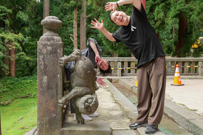 唱文「サイギサイギ」とは！？　津軽のお山信仰が息づく岩木山神社でランパンプスが合格祈願！