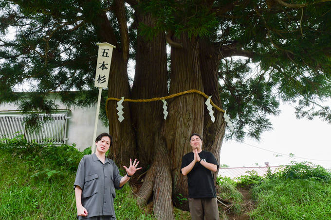 唱文「サイギサイギ」とは！？　津軽のお山信仰が息づく岩木山神社でランパンプスが合格祈願！