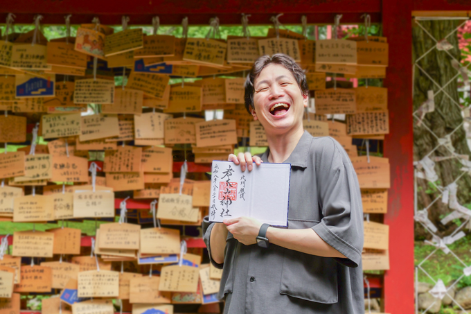 唱文「サイギサイギ」とは！？　津軽のお山信仰が息づく岩木山神社でランパンプスが合格祈願！