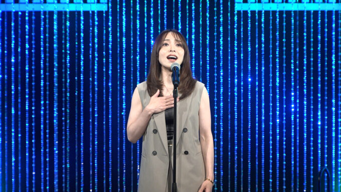 三船和子、デビュー曲『ベトナムの赤い月』を披露 ミノルフォンレコード第1号歌手としての原点