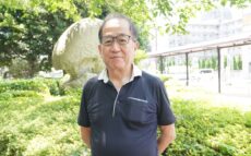 81年前の夏、満員列車が銃撃された――湯の花トンネルの悲劇を語り継ぐ男性の